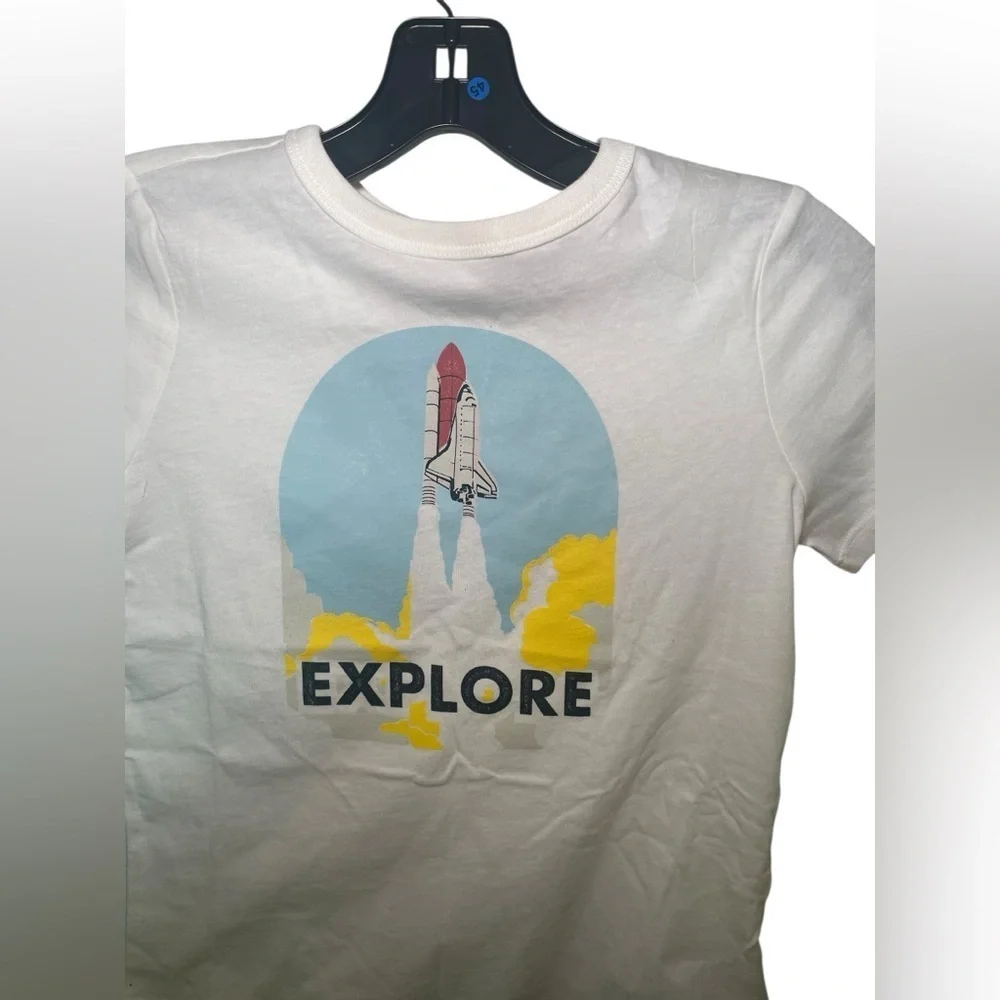 The Gap New Boys Graphic Explorer Tee 100% Cotton Size Small